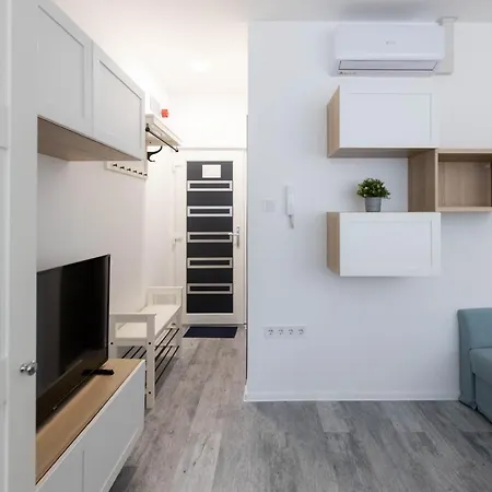 מלון דירות Roomstore *