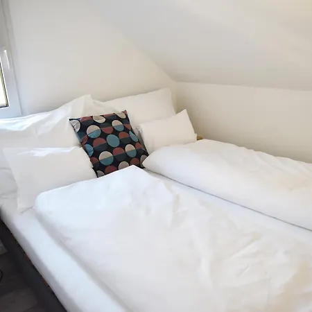 Roomstore Eger