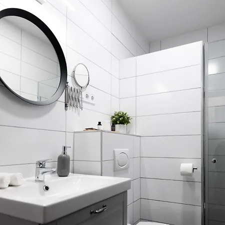 Hotel de apartamente Roomstore 3*