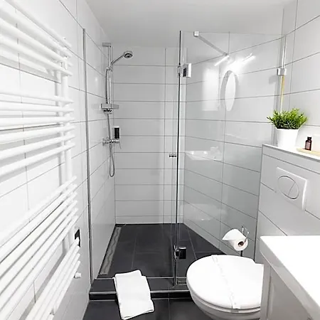 Hotel de apartamente Roomstore 3*